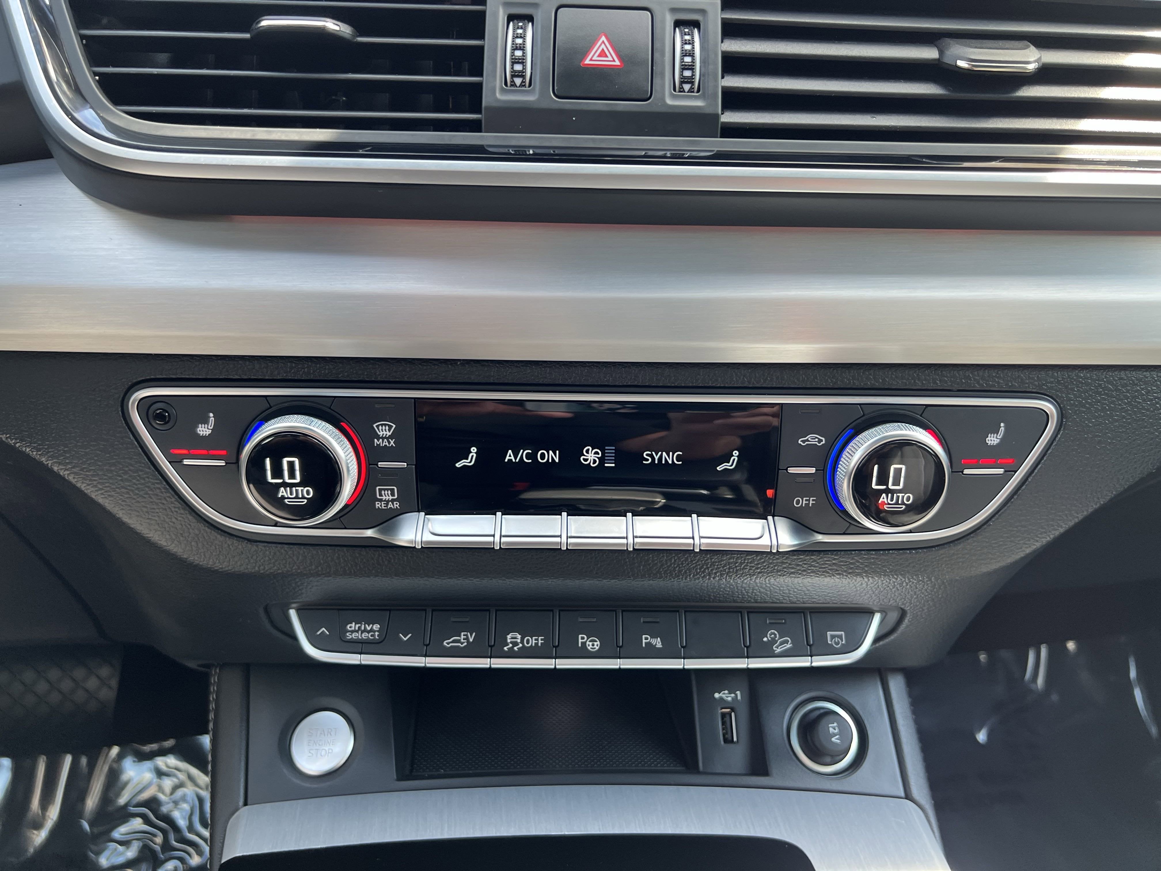 2024 Audi Q5 S line Prestige