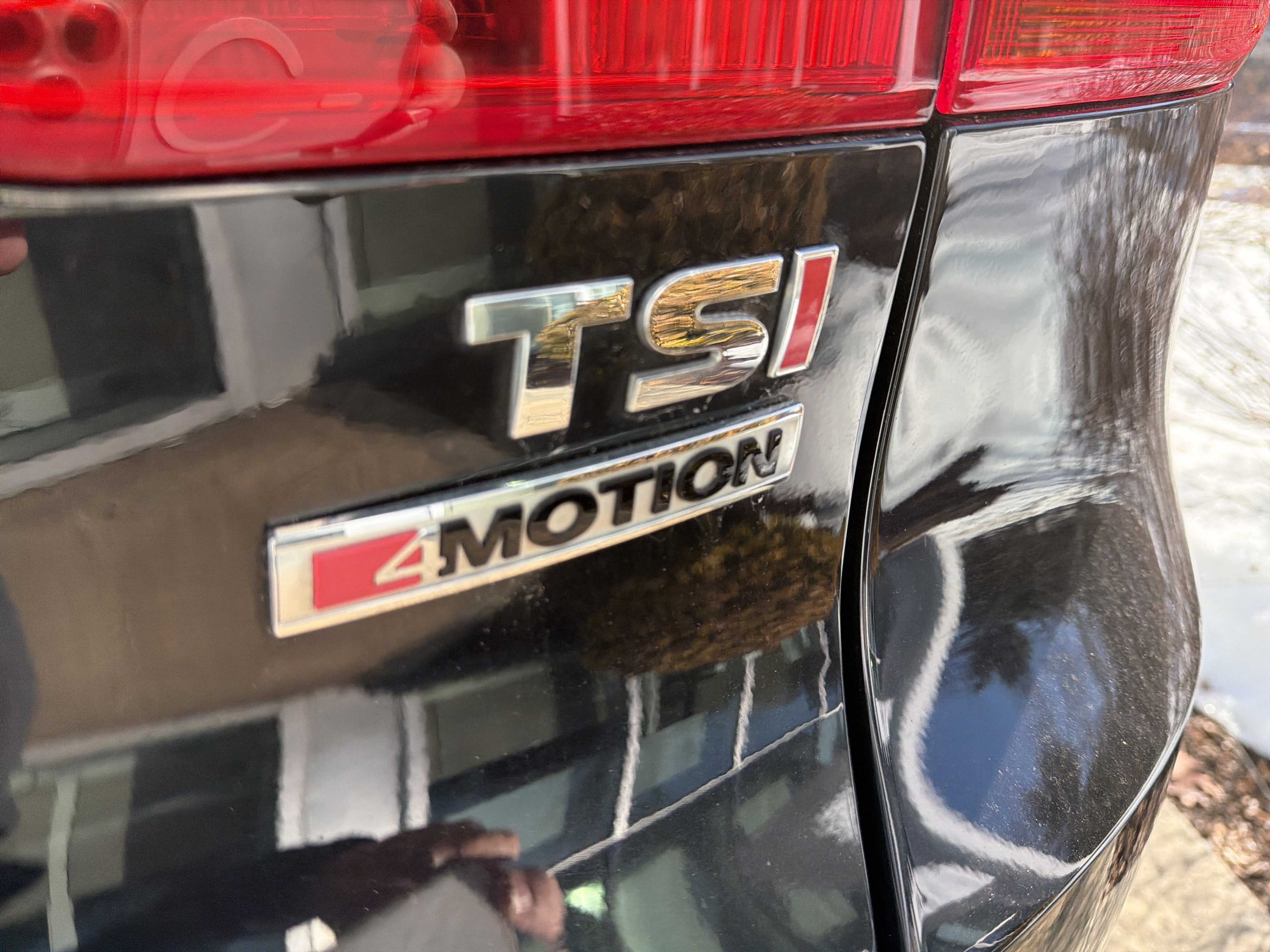 2018 Volkswagen Tiguan Limited Base