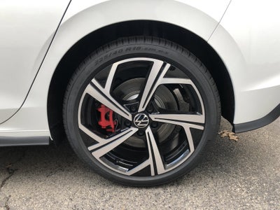 2026 Volkswagen Golf GTI SE