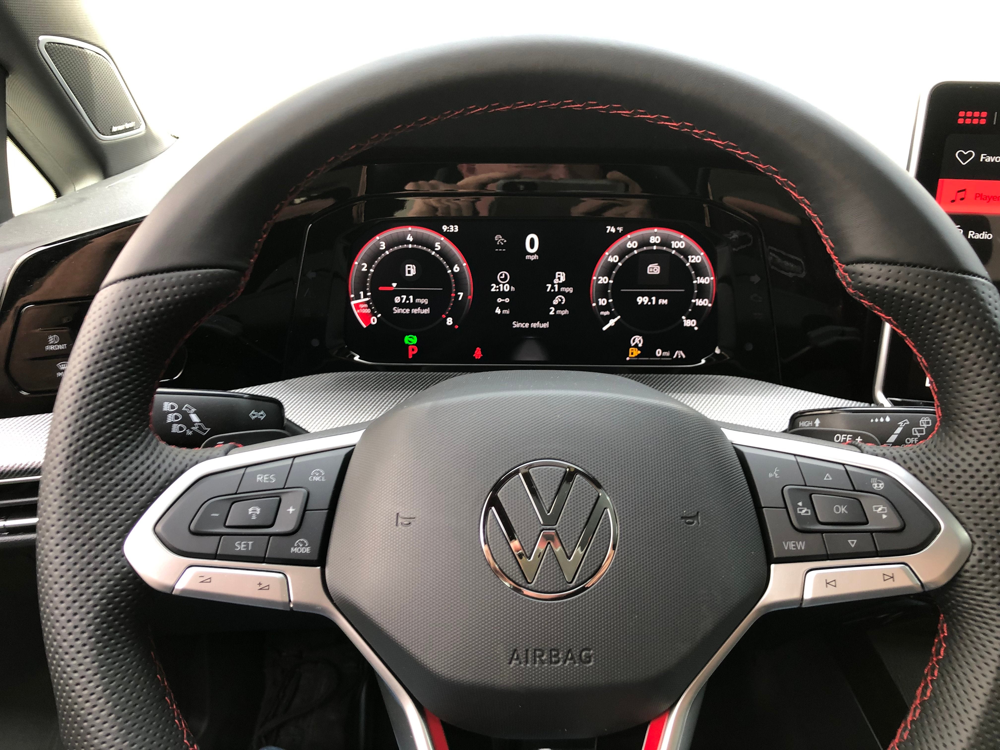 2026 Volkswagen Golf GTI SE