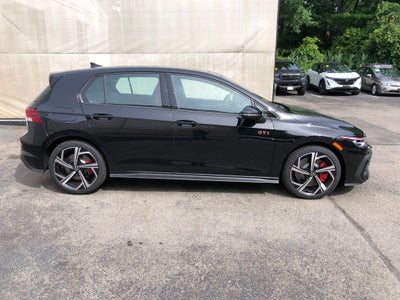 2026 Volkswagen Golf GTI SE